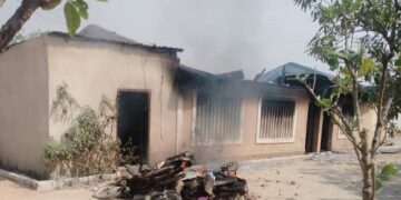 Plateau protesters set monarch’s palace ablaze over arrests by security agents