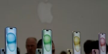U.S. Government Sues Apple Over Smartphone Antitrust Violations